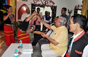 The Governor of Arunachal Pradesh Shri P.B. Acharya offering Prayer at Golgii Bote Donyi Polo Ganggiing, near Jawaharlal Nehru State Museum, Itanagar on 3rd September 2017.